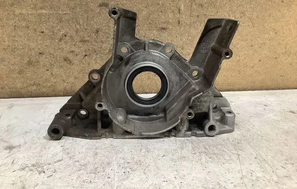 Volkswagen Golf VI Other engine bay part 038103153F