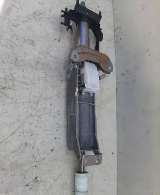 BMW 3 F30 F35 F31 Steering wheel axle 685860