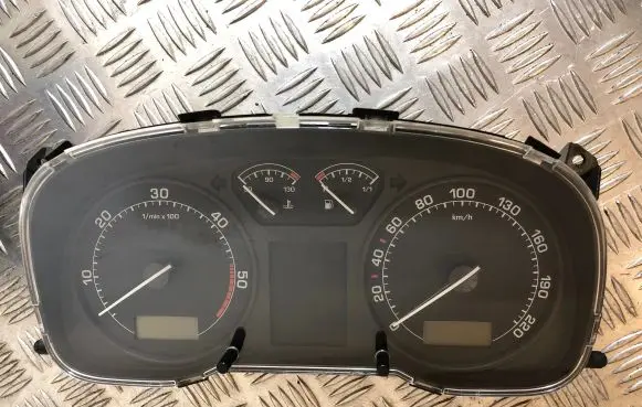 Skoda Octavia Mk1 (1U) Speedometer (instrument cluster) 1U0920811F 11008014617