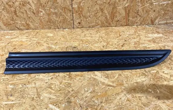 Porsche Macan (95B) Trim molding 95b8378891r