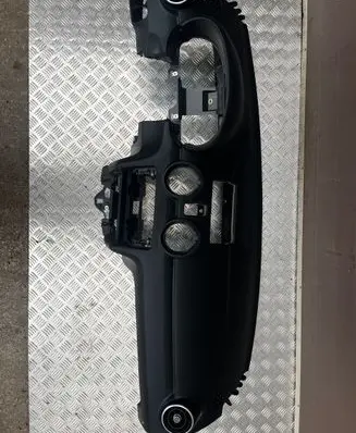 Audi A1 Dashboard 8X1857033