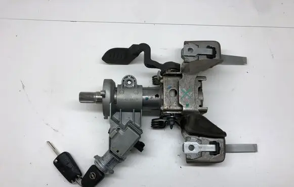 Opel Corsa D Ignition lock 56155D