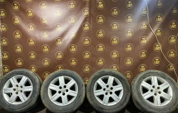 R16 alloy rim