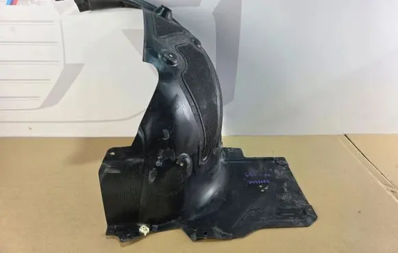 BMW 4 G22 G23 G24 G26 Front wheel arch liner splash guards 