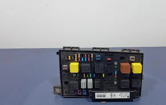 Fuse box set