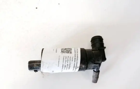 Toyota Avensis T250 Headlight washer pump 