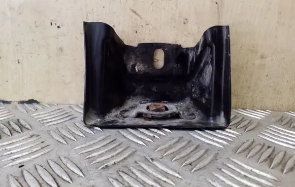 Volkswagen Transporter - Caravelle T5 Radiator support slam panel bracket 