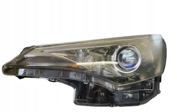 Toyota Avensis T270 Headlight/headlamp