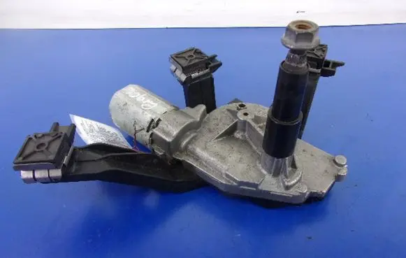 Peugeot 207 CC Rear window wiper motor 9652418780