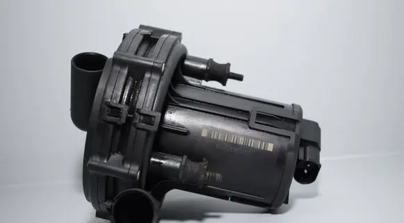BMW X5 E53 Secondary air pump 1707589 1437910
