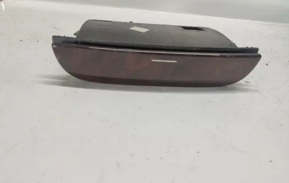 Mercedes-Benz S W220 Car ashtray