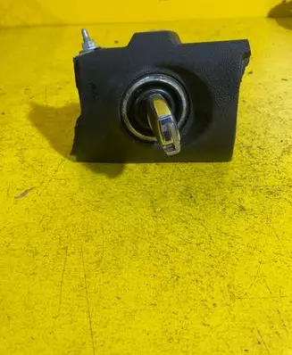 Mercedes-Benz C W203 Ignition lock RZ5R5P1K6