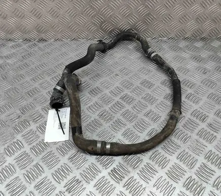 BMW X2 F39 Engine coolant pipe/hose 6832803 6832801