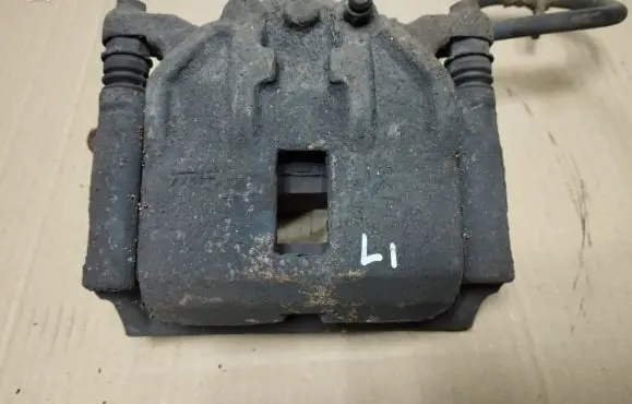 Honda Civic Front brake caliper
