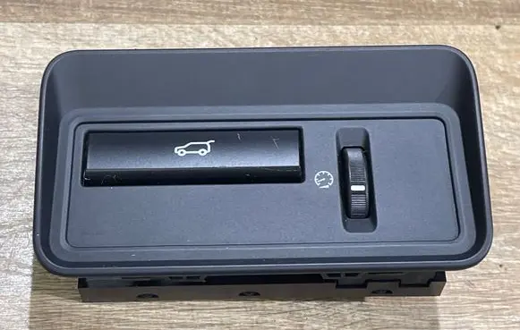 Land Rover Range Rover Sport L494 Tailgate opening switch CPLA11654CA 10091498