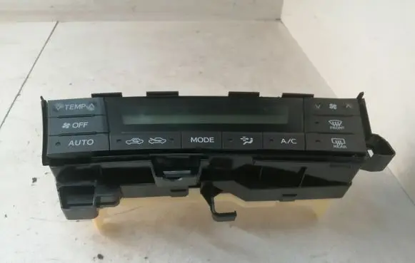Toyota Prius (XW30) Climate control unit 75D726