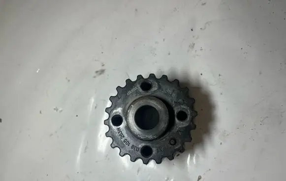 Chrysler Sebring (JS) Crankshaft pulley 038105263H