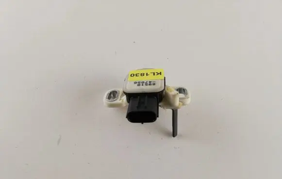 Lexus RX 330 - 350 - 400H Brake pedal sensor switch 8951047050 KL1830