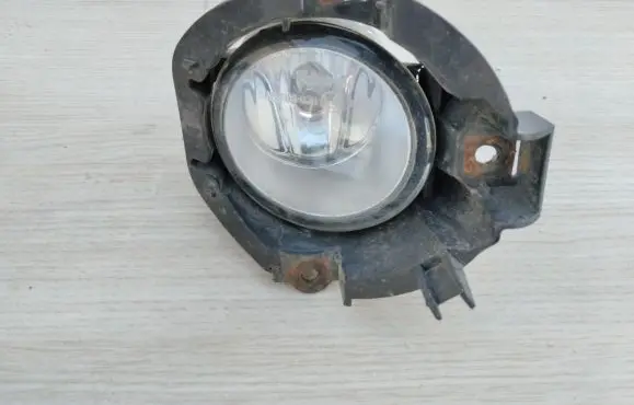 Toyota RAV 4 (XA30) Front fog light 812100D040