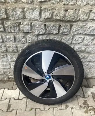 BMW i3 R19 alloy rim 6856896