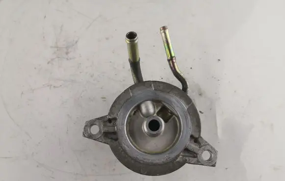 Toyota Land Cruiser (HDJ90) Mechanical fuel pump 
