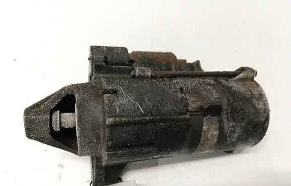 Peugeot 206 Starter motor 9645100680