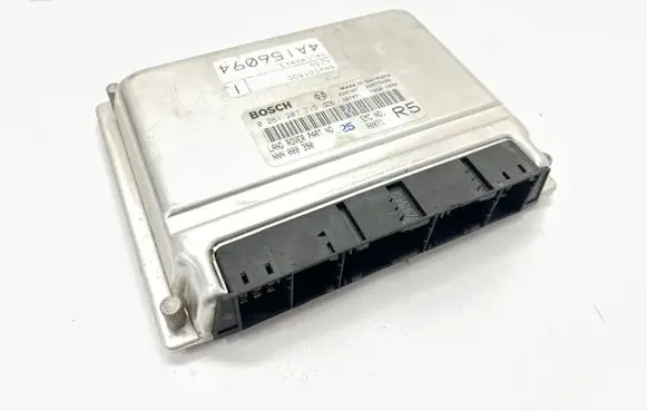 Land Rover Range Rover L322 Engine control unit/module 0261207715