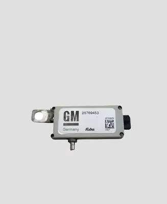 Cadillac CTS Aerial antenna amplifier 25769453