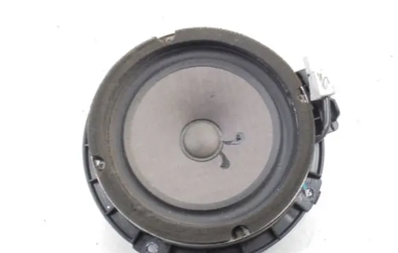 KIA Carens II Audio system kit 96330-1D300