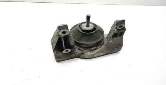 Audi A6 S6 C4 4A Engine mount bracket 4A0199352