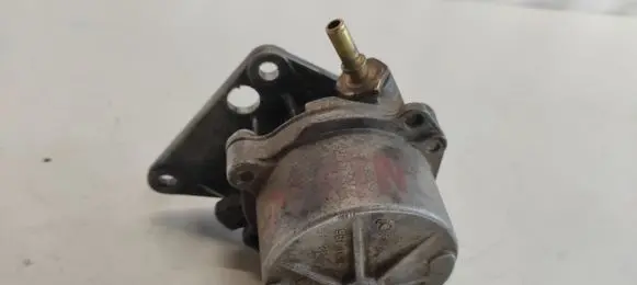 Peugeot Partner Vacuum pump MM101706 9611123 130770
