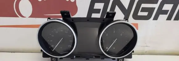Jaguar F-Pace Speedometer (instrument cluster) JK8310F844BB LR0043102