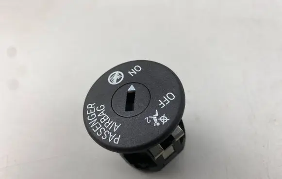 Mini Cooper Countryman F60 Passenger airbag on/off switch 9483731