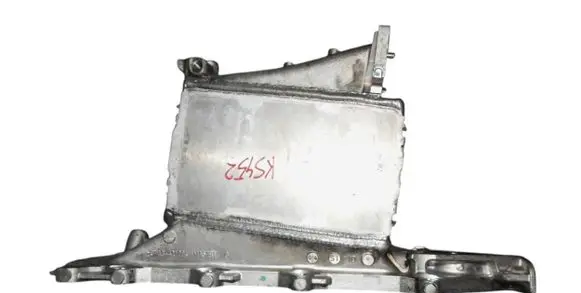 Volkswagen Golf VII Intake manifold 04L129711L