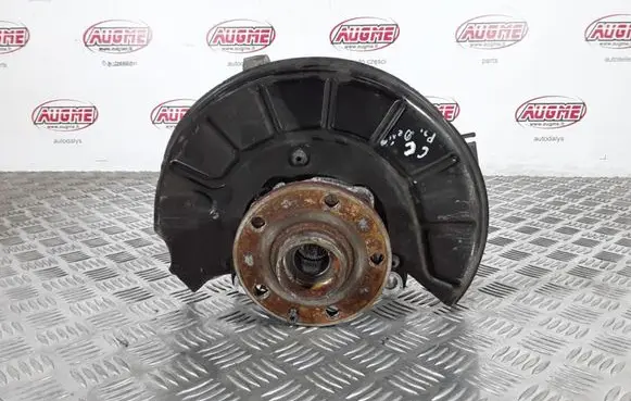 Volkswagen PASSAT CC Front wheel hub