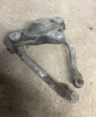 Audi A6 S6 C5 4B Front control arm 8D0407507 4D0407511F