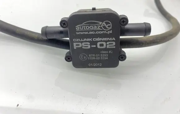 Subaru Legacy Air pressure sensor 67R015293