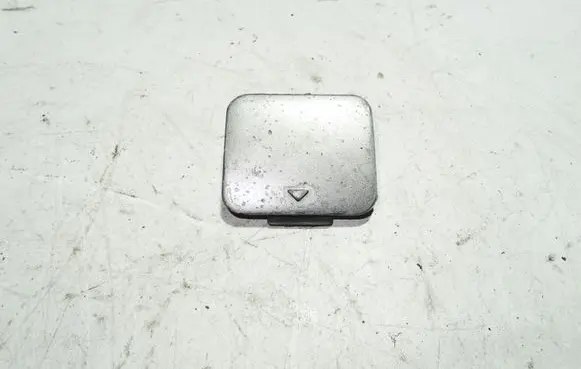 BMW 5 E39 Front tow hook cap/cover 81593531