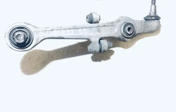 Skoda Superb B5 (3U) Front lower control arm/wishbone