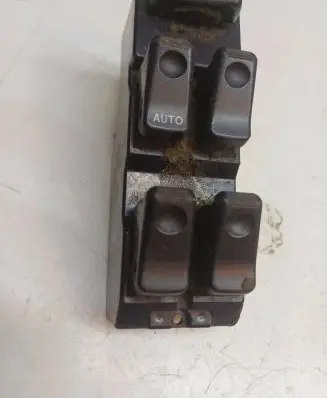 Mazda 323 Electric window control switch C8HD62A BC1D66350A 2767D7