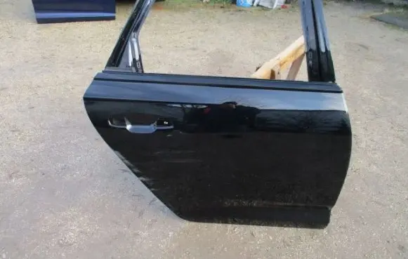 Audi A6 S6 C8 4K Front door