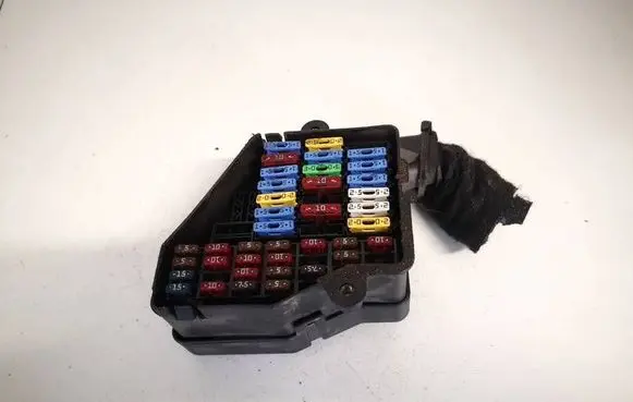 Skoda Octavia Mk1 (1U) Fuse box set