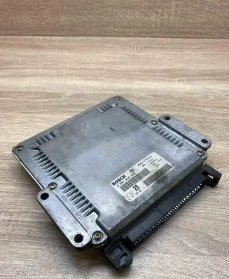 Peugeot 406 Engine control unit/module ECU 9638794880 0281010370