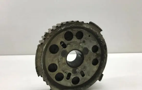 Volkswagen PASSAT B6 Camshaft pulley/ VANOS 038109111E