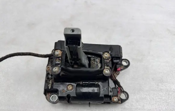 Audi A5 Gear shifter/selector 8W1713041L 8W1713041