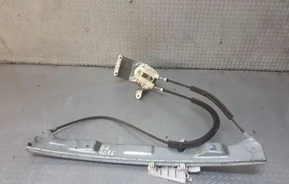 Smart ForFour I Rear door manual window regulator 