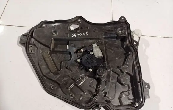 Mazda 5 Sliding door window regulator with motor C2357397X