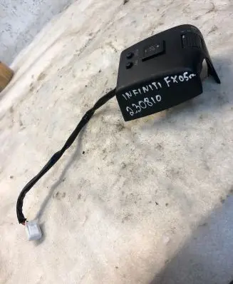 Infiniti FX Light switch