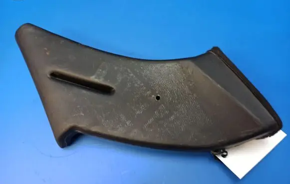 Mercedes-Benz 380 560SEC C126 Cabin air duct channel 1268310346