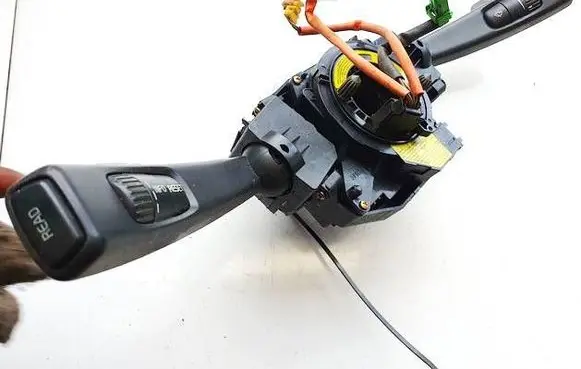 Volvo S40 Wiper turn signal indicator stalk/switch P30710338